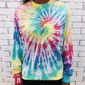 Rainbow tye dye ivory ella tee!